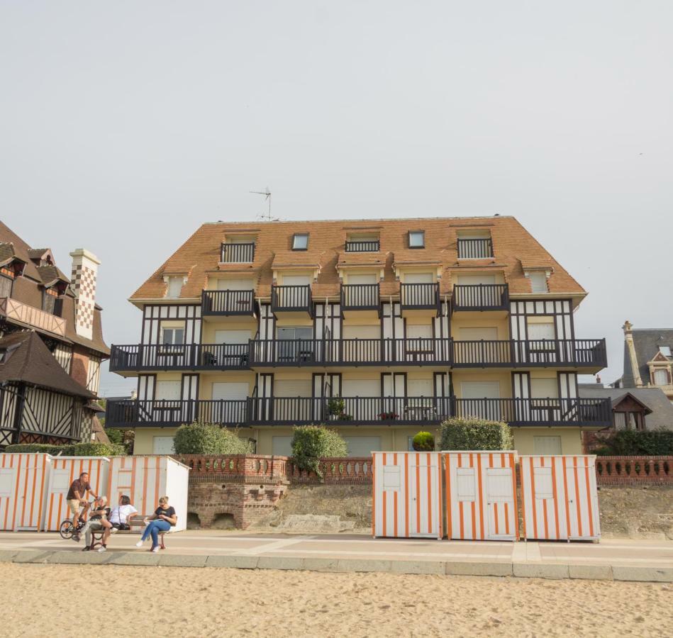 Joli studio avec vue panoramique sur la Mer Houlgate Extérieur photo
